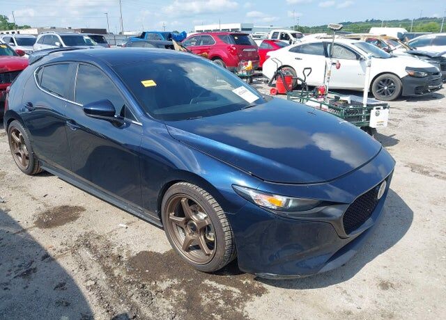 2019 MAZDA Mazda3