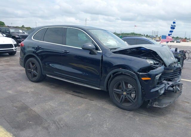2016 PORSCHE Cayenne