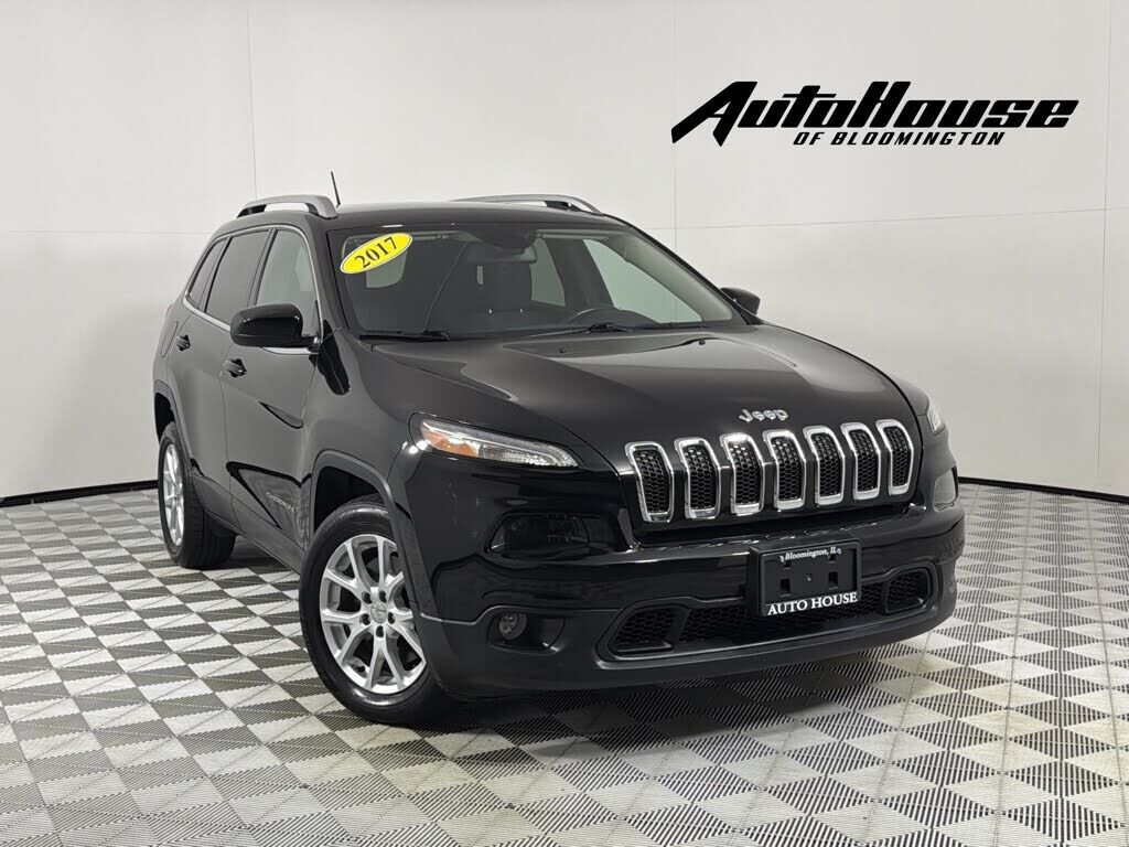 2017 JEEP Cherokee
