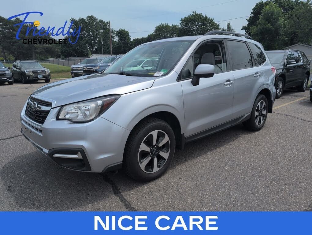 2017 SUBARU Forester