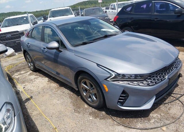 2022 KIA K5