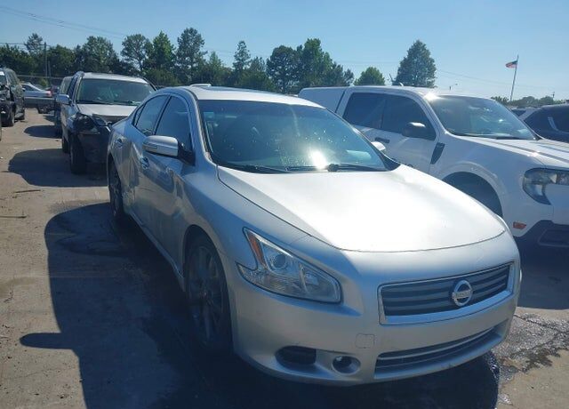 2014 NISSAN Maxima