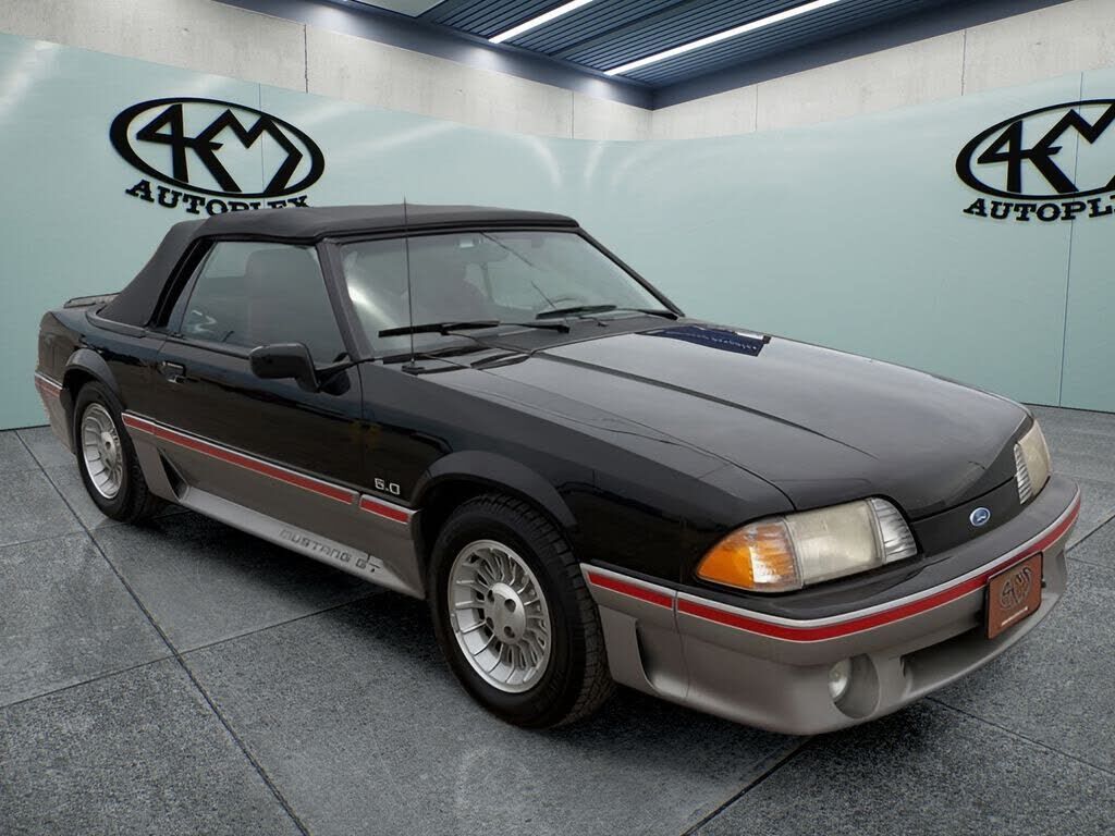 1988 FORD Mustang