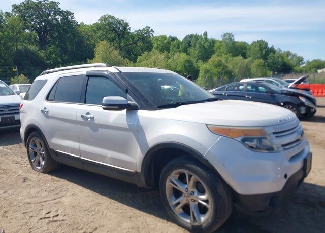 2011 FORD Explorer