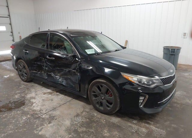 2018 KIA Optima