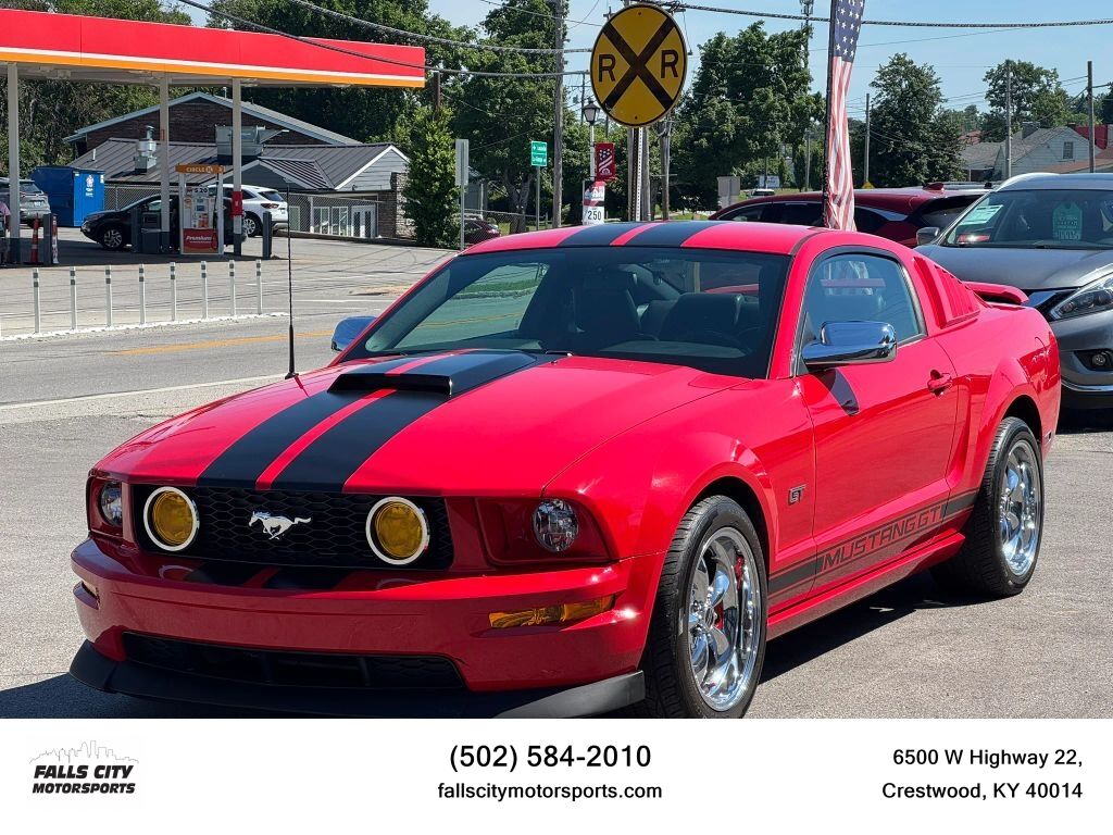 2006 FORD Mustang