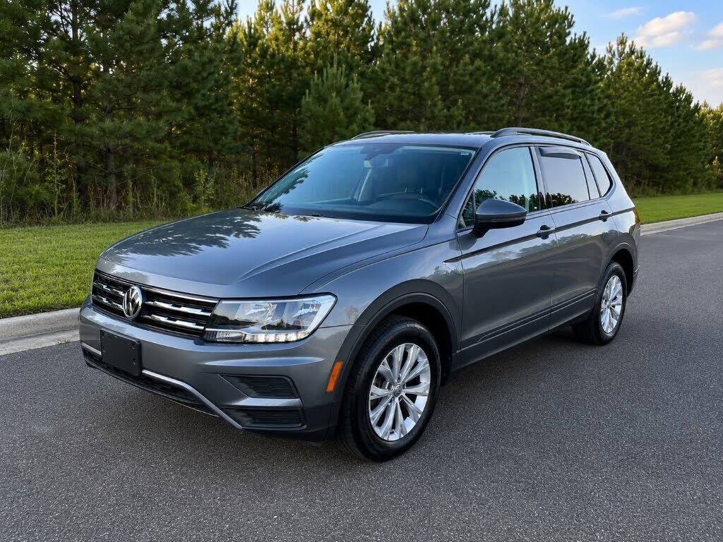 2019 VOLKSWAGEN Tiguan