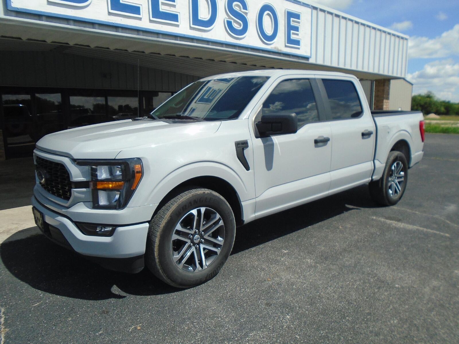 2023 FORD F-150