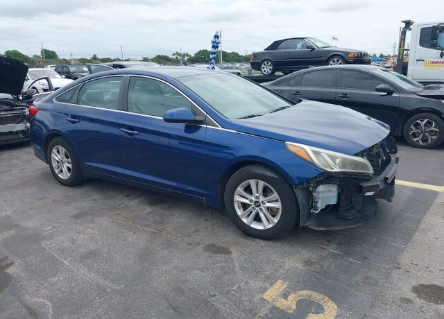 2017 HYUNDAI Sonata