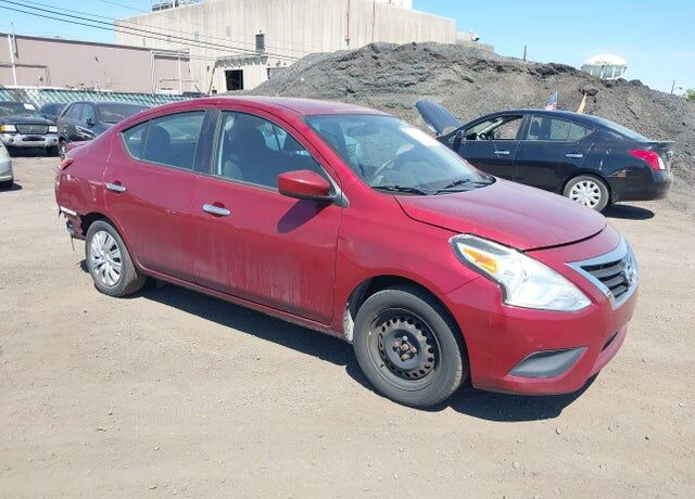 2018 NISSAN Versa