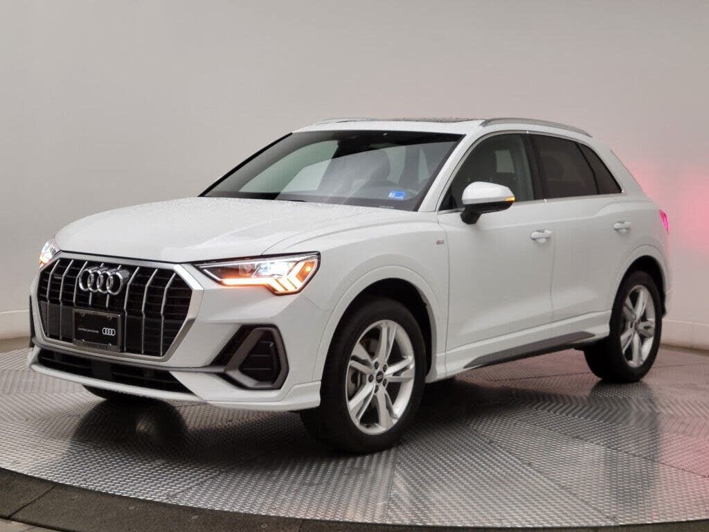 2023 Audi Q3