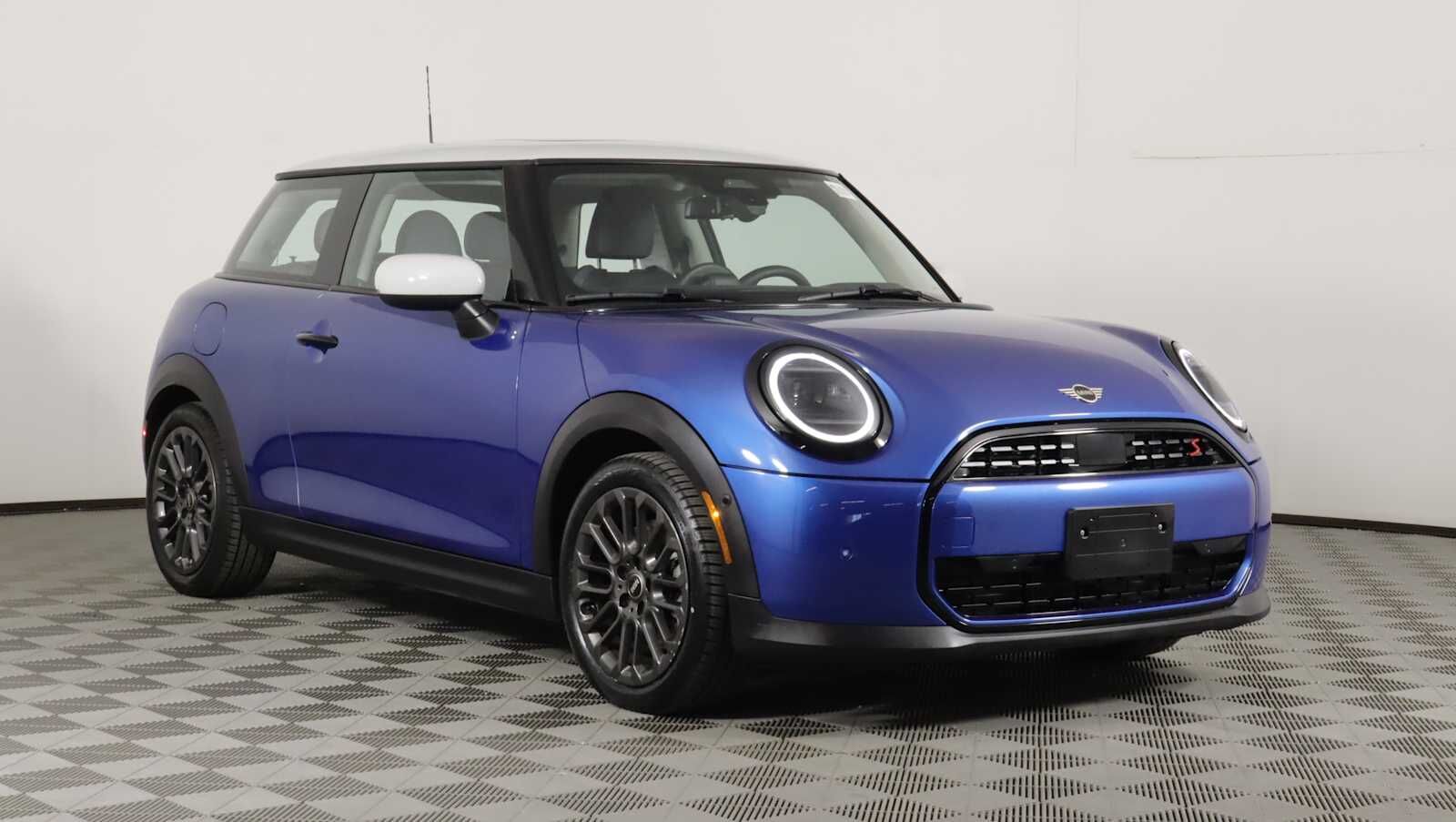 2025 MINI Hardtop