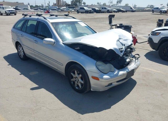 2002 MERCEDES-BENZ C-Class