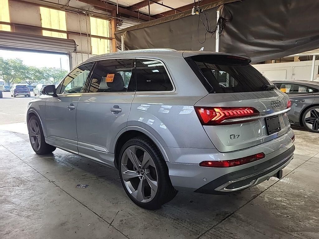 2021 Audi Q7