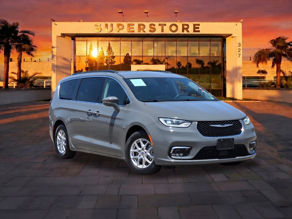 2022 CHRYSLER Pacifica
