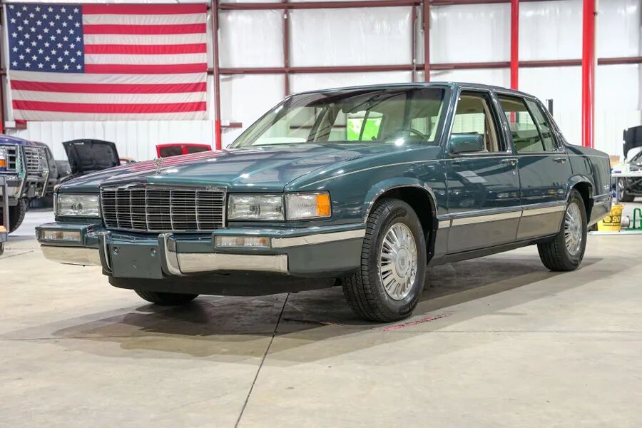 1992 CADILLAC Deville
