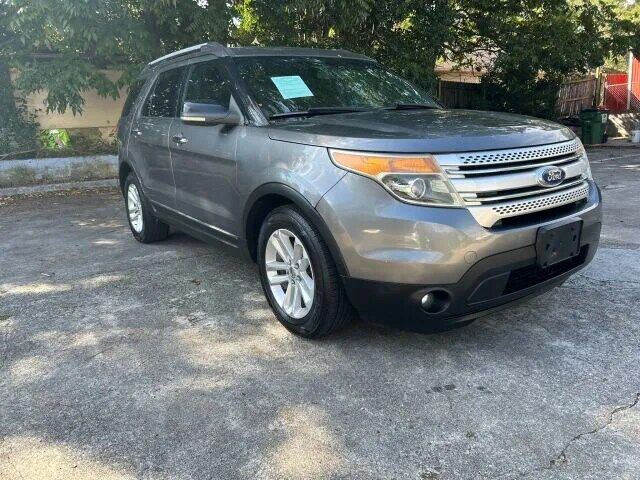 2011 FORD Explorer