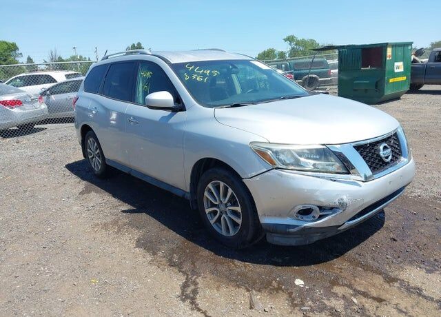 2016 NISSAN Pathfinder