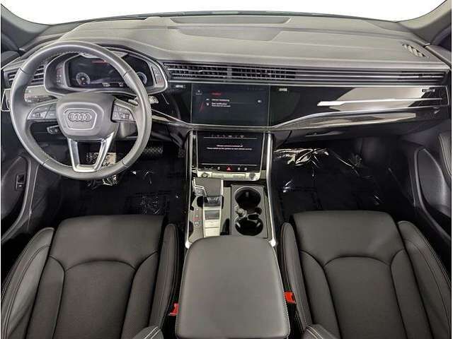2026 Audi Q8