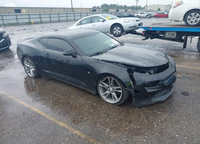2017 CHEVROLET Camaro