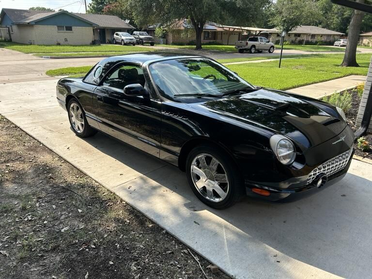 2002 FORD Thunderbird