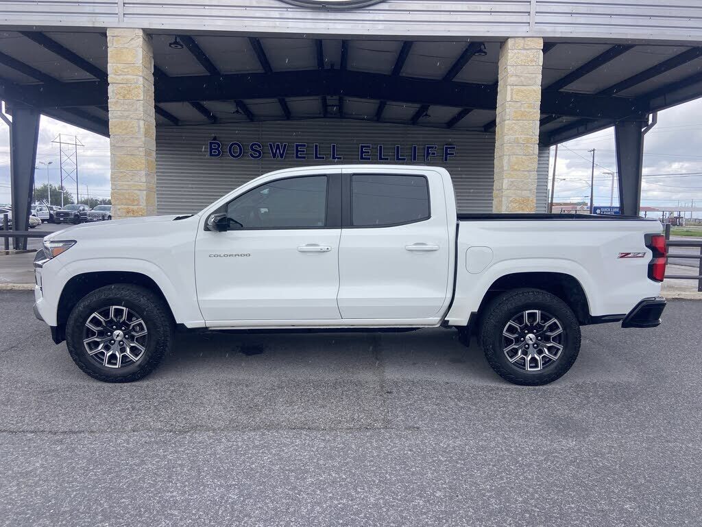 2023 CHEVROLET Colorado