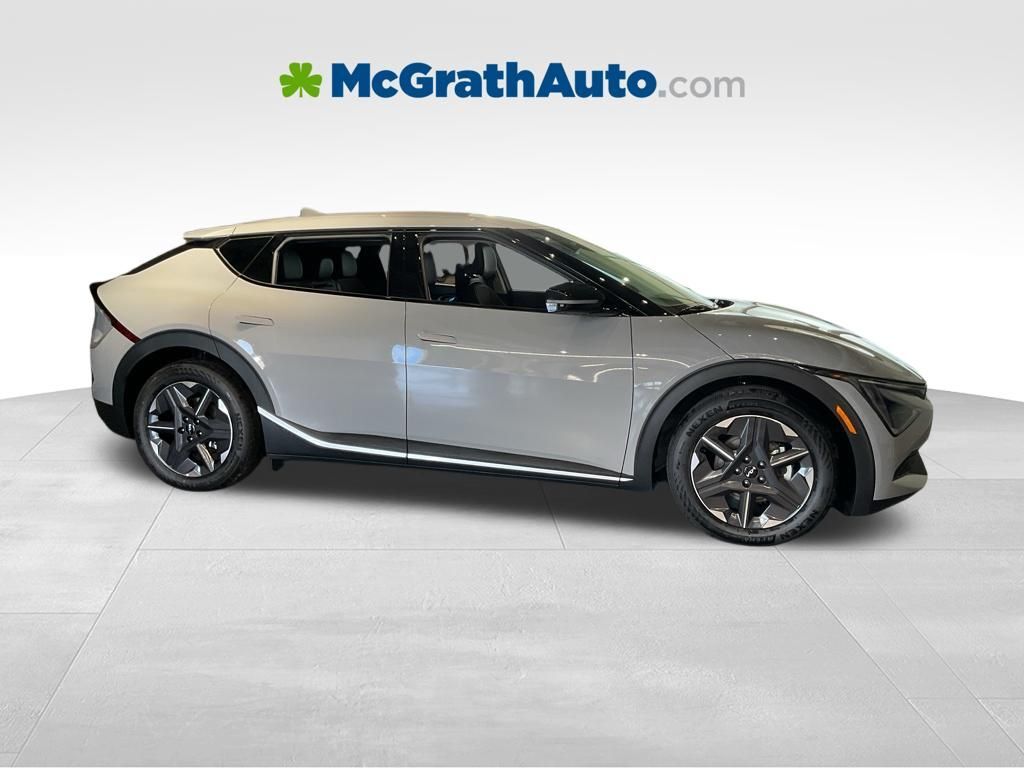 2026 KIA EV6