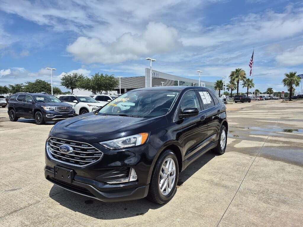 2022 FORD Edge