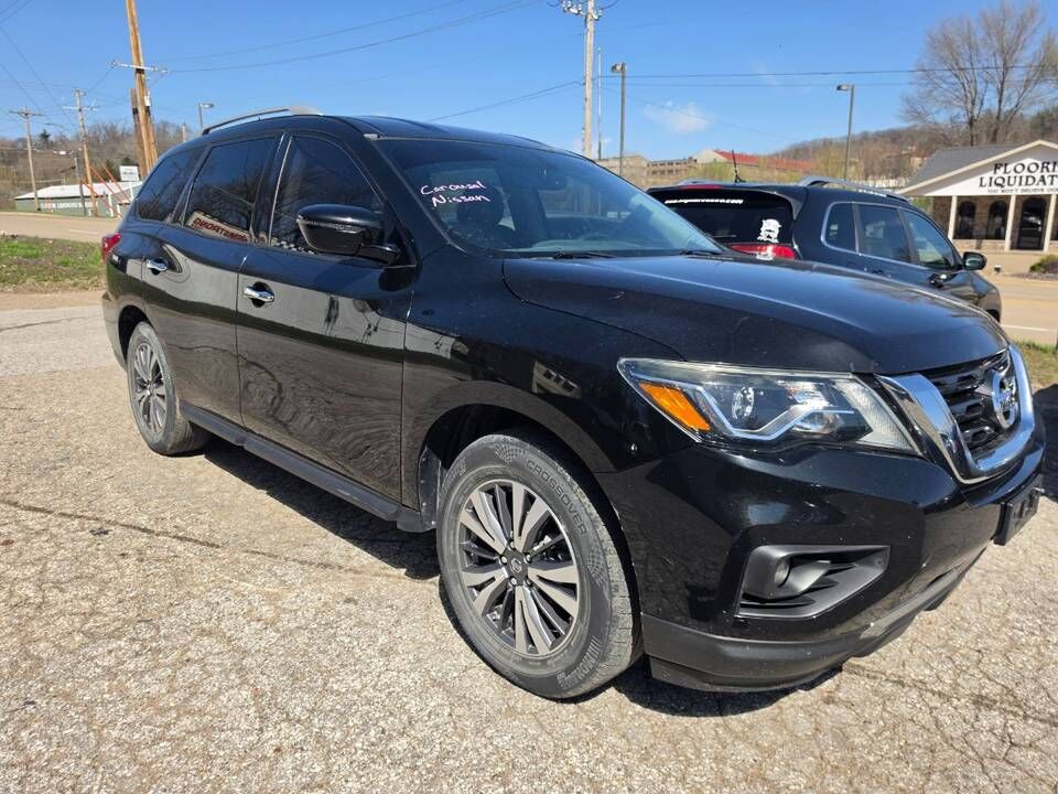 2017 NISSAN Pathfinder