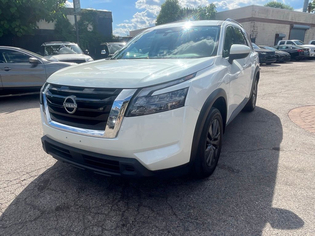 2023 NISSAN Pathfinder