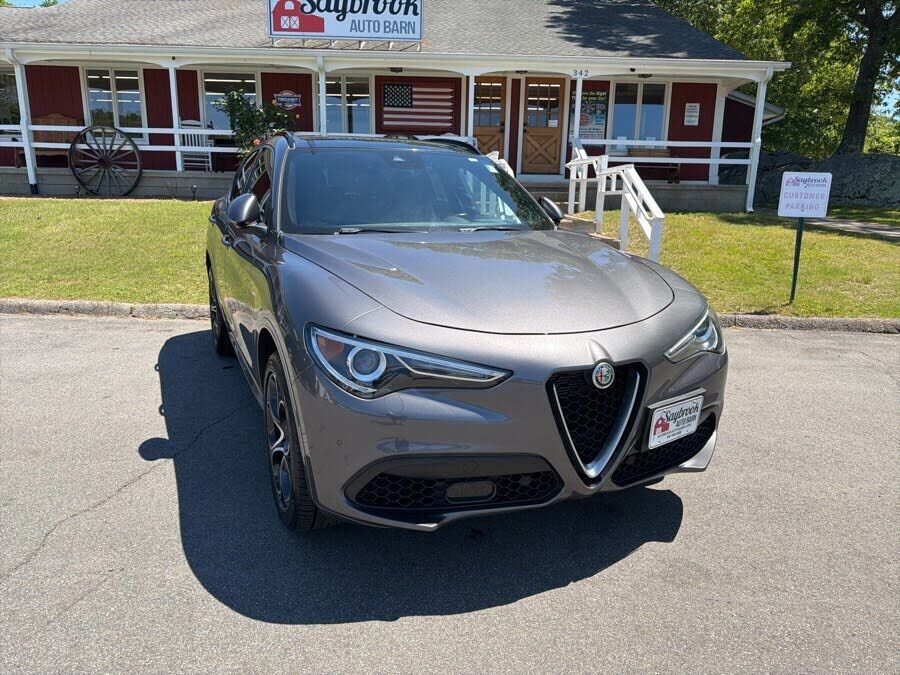 2022 ALFA ROMEO Stelvio
