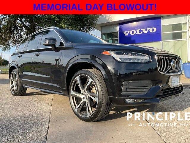 2022 VOLVO XC90