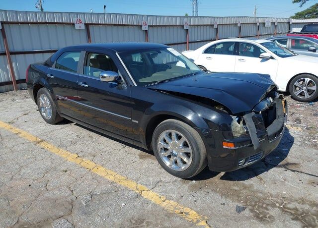 2010 CHRYSLER 300