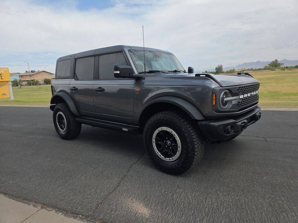 2022 FORD Bronco