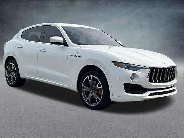 2023 MASERATI Levante