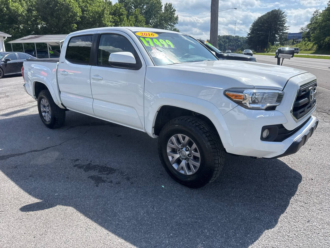 2016 TOYOTA Tacoma