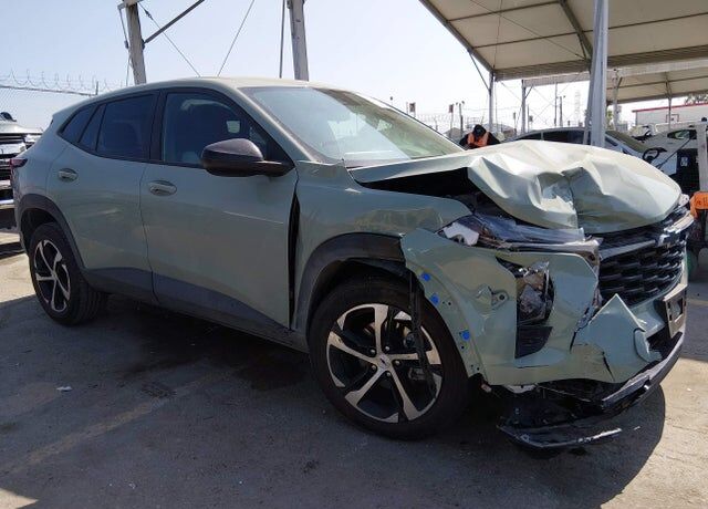2024 CHEVROLET Trax