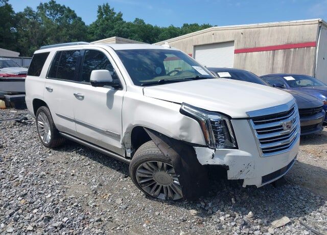 2018 CADILLAC Escalade