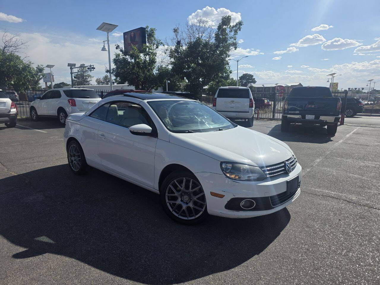 2013 VOLKSWAGEN Eos