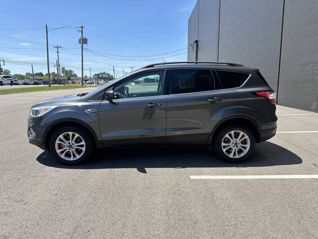 2018 FORD Escape