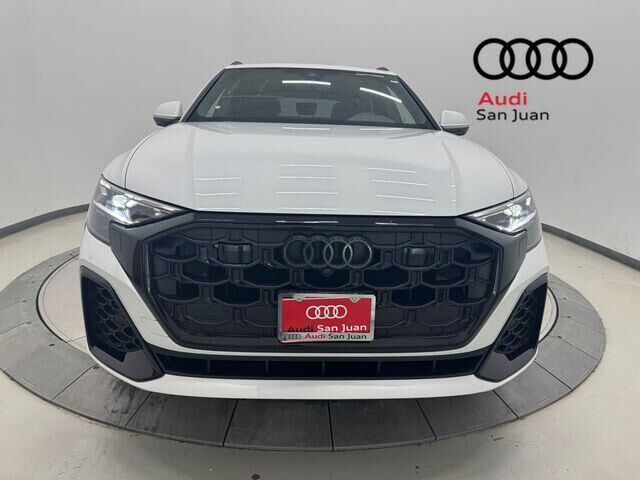 2026 Audi Q8