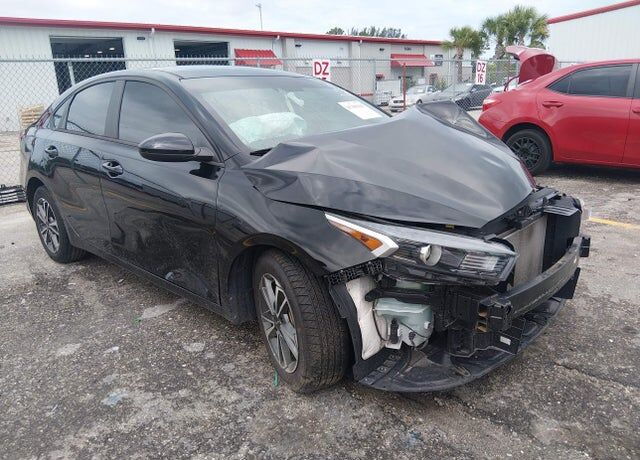 2023 KIA Forte