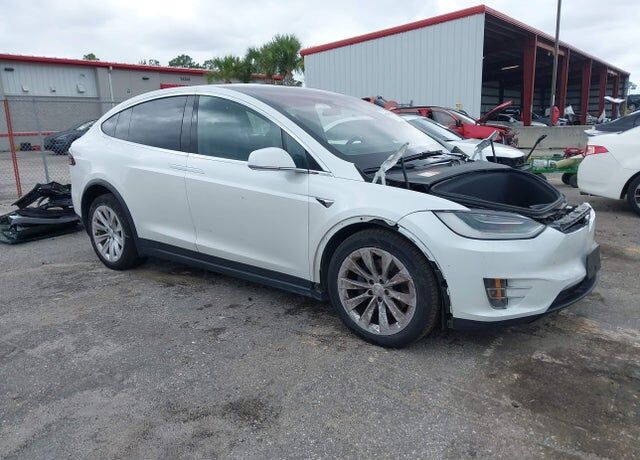 2020 TESLA Model X