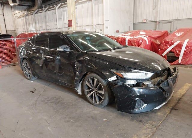 2019 NISSAN Maxima