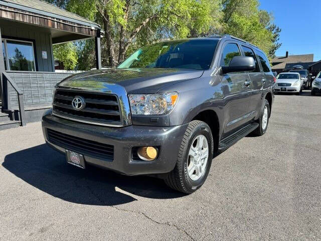 2012 TOYOTA Sequoia