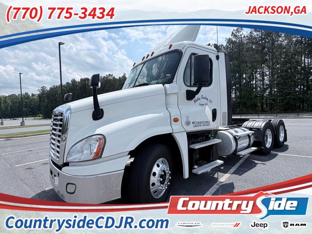 2017 FREIGHTLINER Cascadia