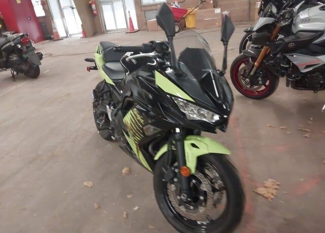 2026 KAWASAKI Ninja