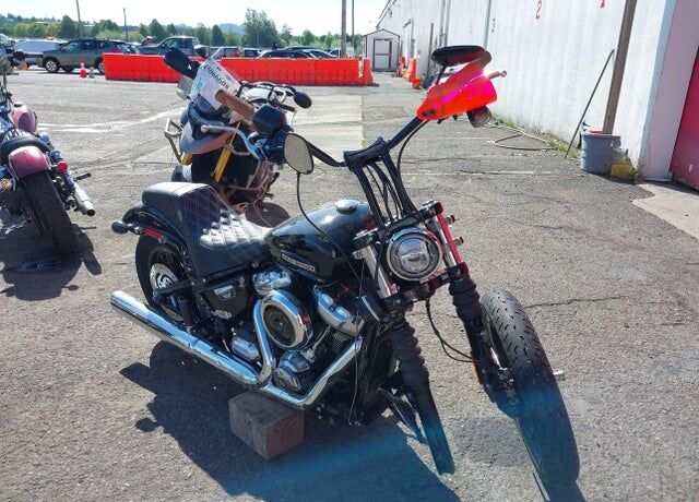 2025 HARLEY-DAVIDSON Street Bob