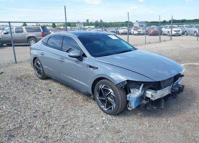 2024 HYUNDAI Sonata