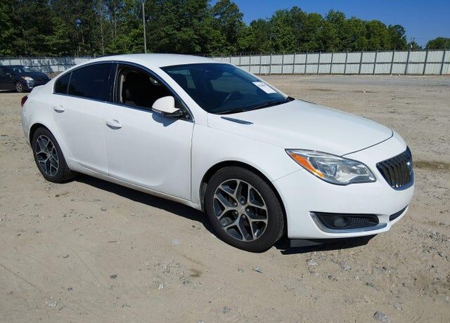 2017 BUICK Regal